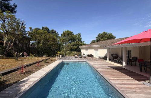 Villa spacieuse avec piscine chauffée, jardin et terrasse à Petit-Piquey - FR-1-736-9 - Foto 10