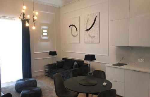 LAZARE Maison de Maître , appartements de standing avec parking privatif à seulement 7 minutes à pied du centre historique de Béziers - Photo 6