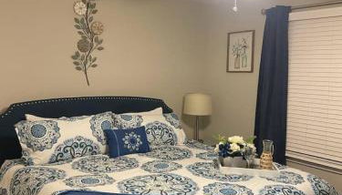 Large 3 bedroom Downtown Parking - Foto 5