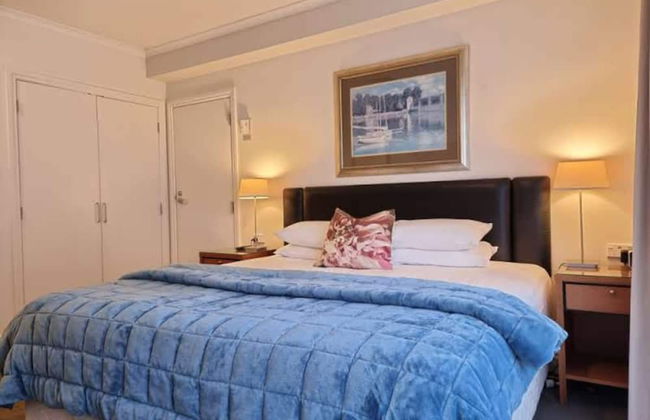 Chic CBD Studio-Aircon-Wifi -Heated Pool - Foto 5