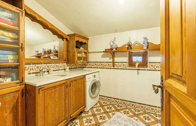 Lake Sapanca Breathtaking Private Villa Retreat - Foto 13