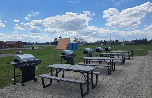 Glacier Acres Guest Ranch - Foto 38