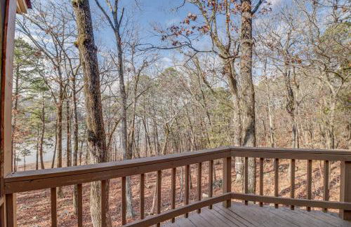 Lakefront Arkansas Home with Deck, Grill and Cornhole! - Photo 27