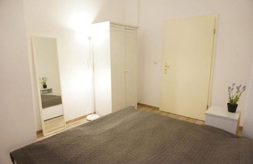 Central 2 bedroom flat for families & calm guests - Foto 15