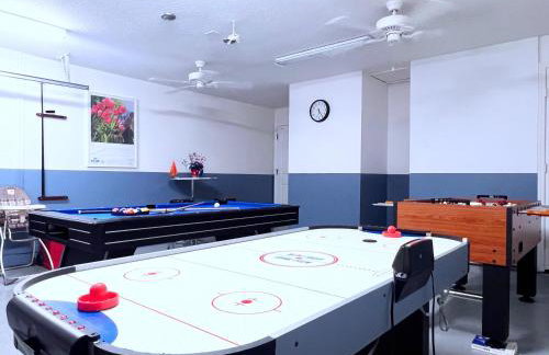 Last Minute Disney Getaway Private Pool Hot Tub Game Room. Book Now 98225 - Foto 2