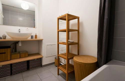 Appartement proche métro & 2 balcons + parking - Foto 20