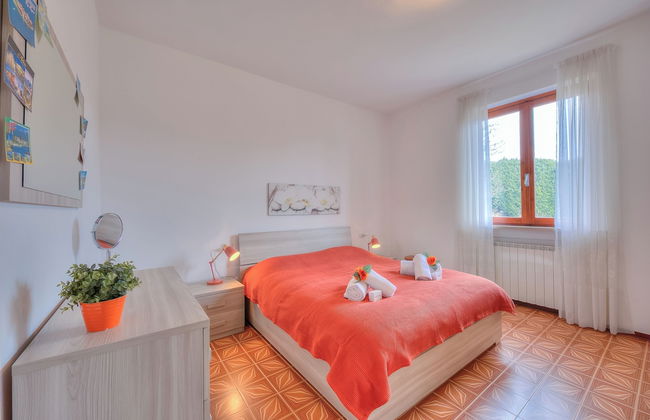 La Perla Bianca Lake View - Photo 10