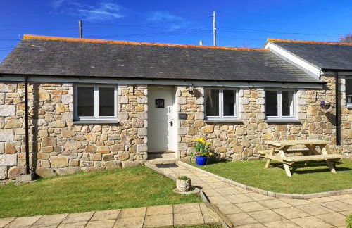 Elm - 31304 - Photo 1