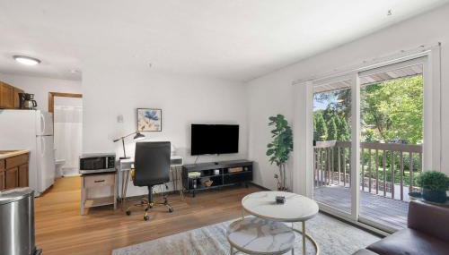 Workspace with Desk & Walkable to hospital & campus - Foto 4