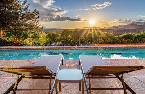 8-Bedrooms with Stunning Views & 75' Lap Pool - Foto 28