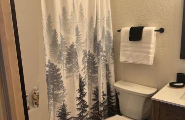 In the center of it all The Elkhorn Cabin - Foto 20