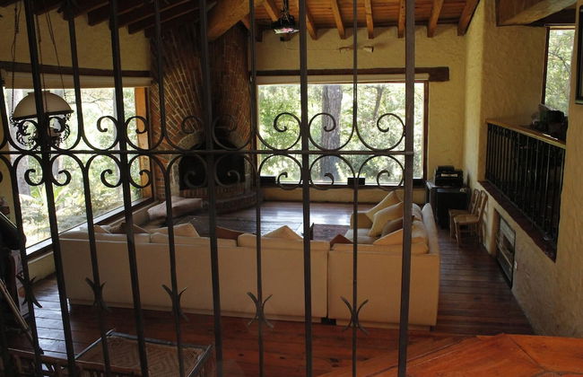 Country House In The Woods With River - Photo 18