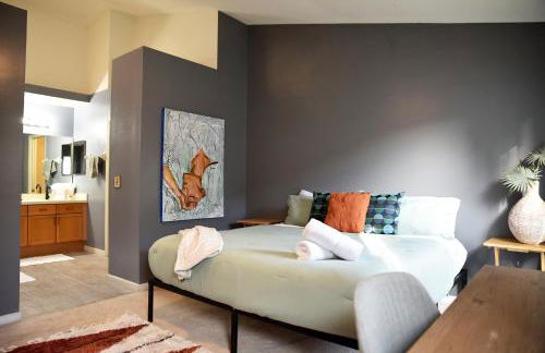 Artisan's Retreat - Poolside Paradise Near Disney - Foto 59