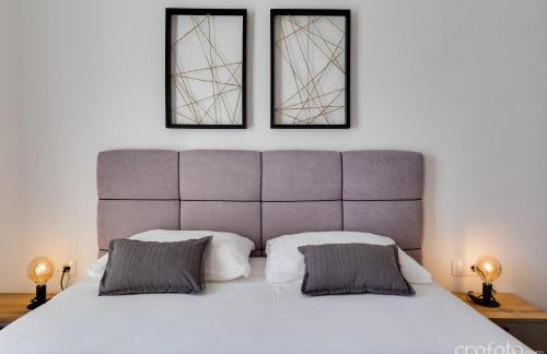 Grandfather's House - Photo 15