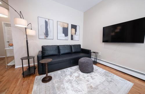 Sunlit 2BR Central Park North elevator & laundry - Foto 5