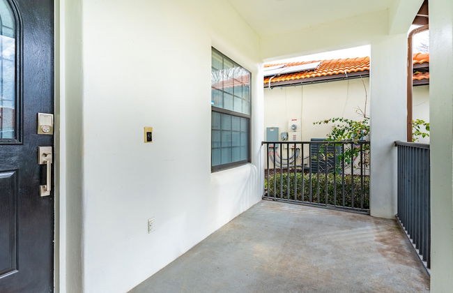 Poolside Serenity Near Disney World 4 Bedroom Home by RedAwning - Foto 35