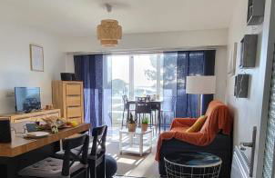 La Voile Bleue où il fait bon être plage et commerces à pied - Photo 2