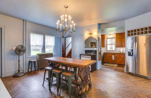 Fire Pits, Views and Yard Luxe Mt Horeb Getaway! - Foto 12