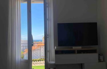 T2 neuf avec vue mer à 2 pas du centre et proche des plages - Foto 11