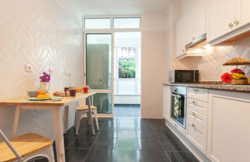 Unique Tropical Style Penthouse with a Dreamy View - by Portugal Collection - Photo 31