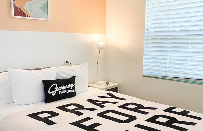 Seaspray Surf Lodge - Photo 12