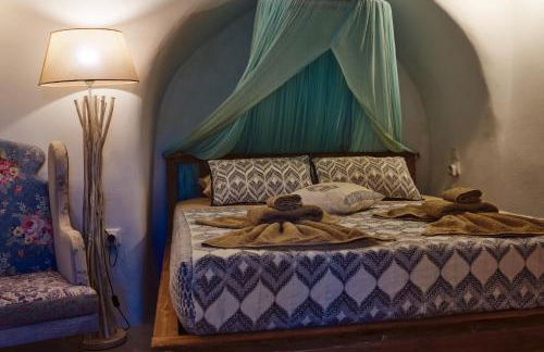 Rock Villas Santorini - Villa Legend Castle View Jacuzzi 130 sq m up to 7 Guests - Foto 39