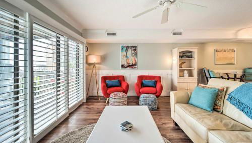 Bright Carolina Beach Condo - Walk to Shore! - Foto 5