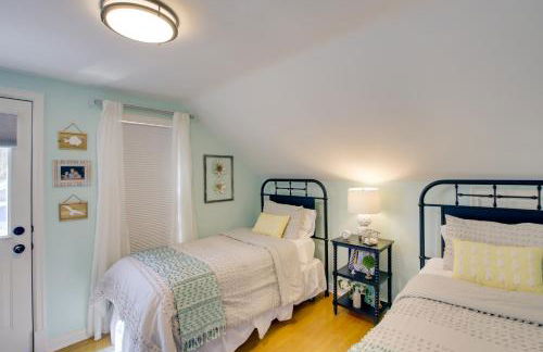 Family Home, 1 Block to Lake Michigan Beach! - Photo 28