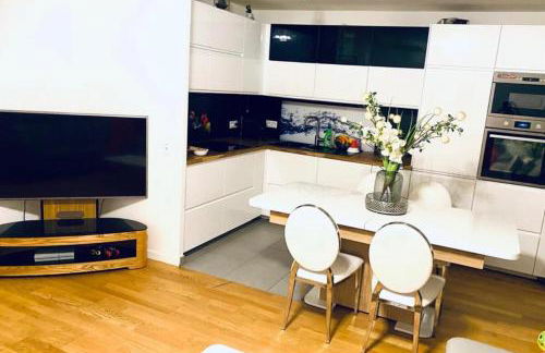 Chambre chez Flore, Versailles Thoiry, France, miniature - Foto 23