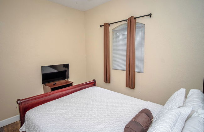 Large 3br/2ba Family Home W/patio Near Downtown! - Foto 9