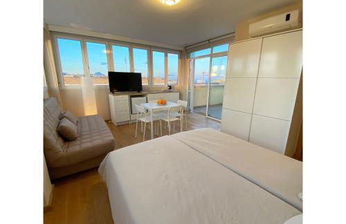 Modern flat and private attic close to beach - Foto 16