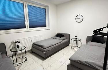 Superior XL - 110qm - 9 Personen Central Rooftop - 20 min to Hamburg - Foto 13