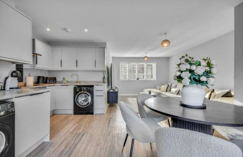 Lovely 2-Bed House with parking - Foto 8