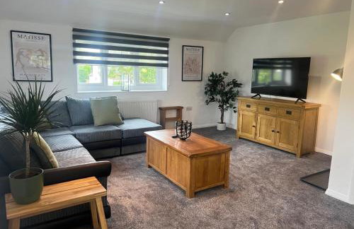 Gatwick 2 Bed Apartments Free Parking - Foto 3