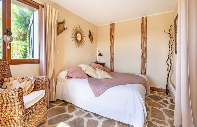 Stone House With Pool and Garden - Photo 3