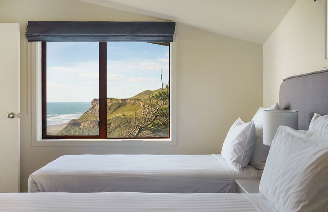 Castaways Resort - Photo 13