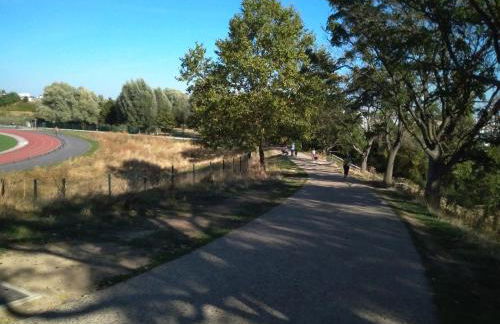 Feel At Home Paris-Montreuil 500m Metro parking privé gratuit - Photo 19