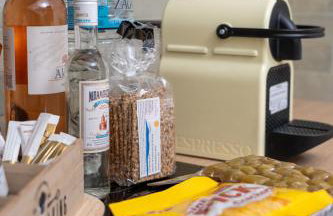 Aerie House Skiathos 2 bedroom 2 bathroom apartment with sea view - Foto 15