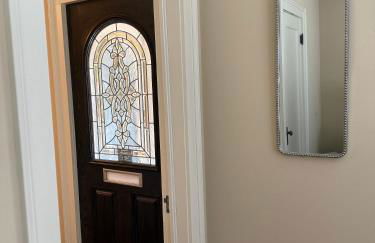 Private Heated Pool - Sound to Shore - 1930s Tudor - Foto 37