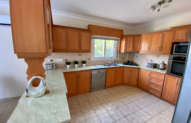 Villa Green Palace, Private Pool, Sea & Mountain Views , Spacious & Beautiful - Foto 45