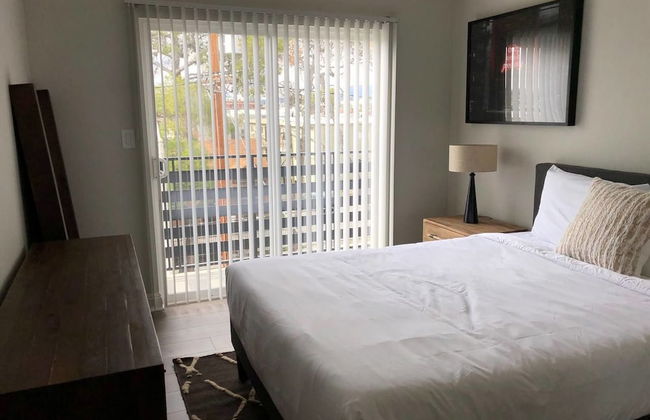 Brand NEW Luxury 3bdr Townhome In Silver Lake - Photo 7