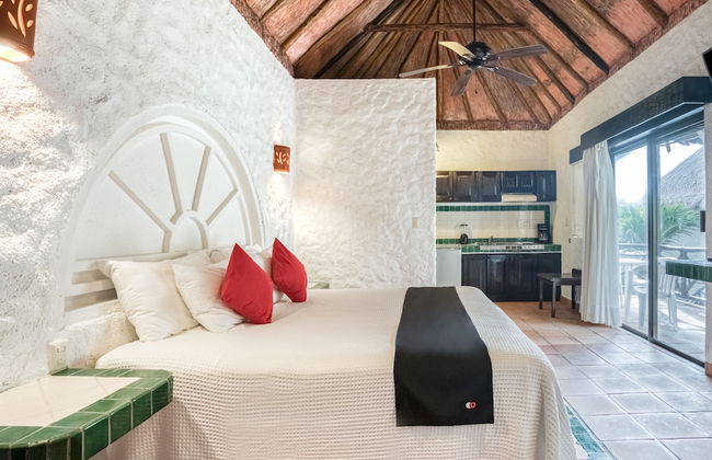 Capital O Mimi Del Mar, Playa del Carmen - Photo 11