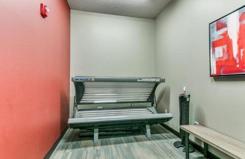 Exclusive, Pool, Massage Chair, Jordan Creek - Foto 10