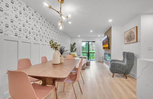 Renovated Ski In Out Condo King Bed Patio Grill - Foto 15