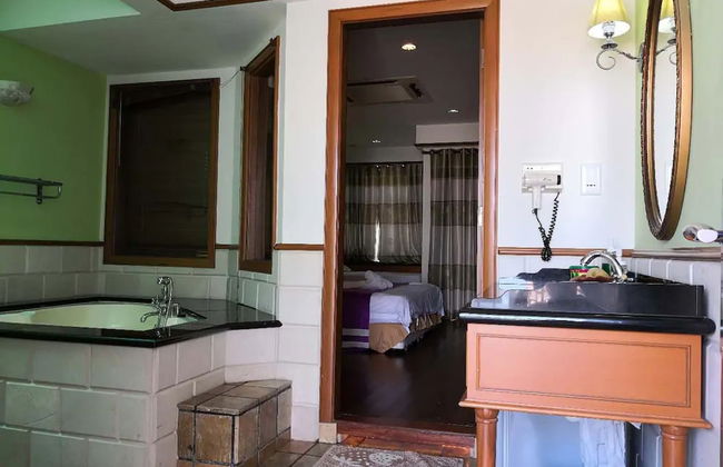 Alpine LXPD Water Chalet - Photo 51