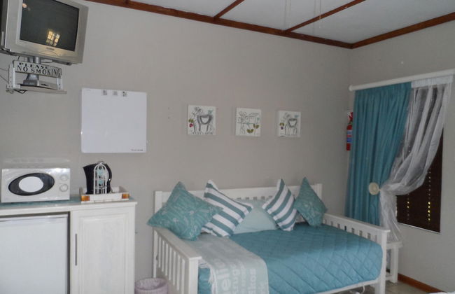 Tripple Room 3 Singlesking Single Cherry Lane Self Catering and BB - Foto 13