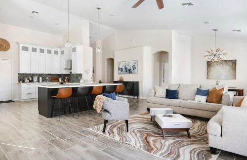 Sandcastle House Pool, Spa, Golf! - Photo 4