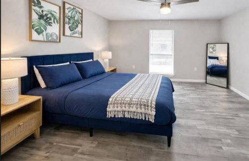 Modern One Bedroom Apartment in Addison with Pool - Foto 3