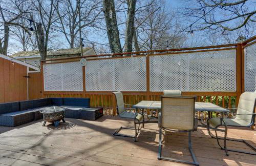 Milford Family Home with Koi Pond and Porch! - Foto 29