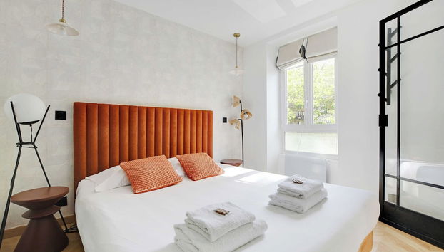 Eclectic Apartment - 2br/6p - Pl. Republique - Foto 4, Habitación